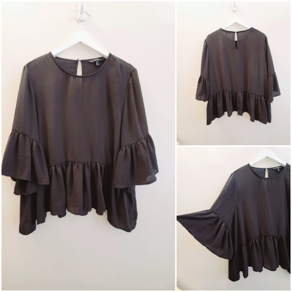 Vero Moda Tops - Vero moda angel sleeves with ruffle and ruffle bottom, black, medium size